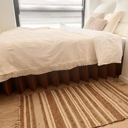 Gemuetliches Zentrales Apartment 2 Min Bis Du Hbf Дуйсбург Экстерьер фото