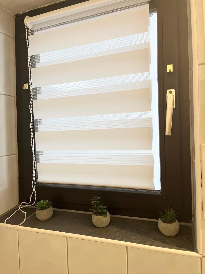Gemuetliches Zentrales Apartment 2 Min Bis Du Hbf Дуйсбург Экстерьер фото